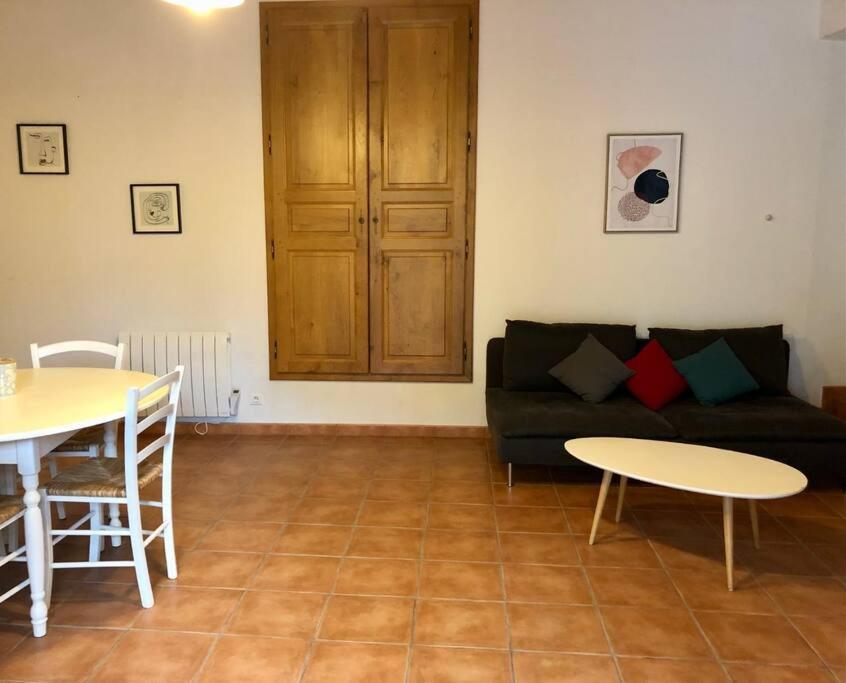 Maison De Village Au Coeur De Talmont St Hilaire Bagian luar foto