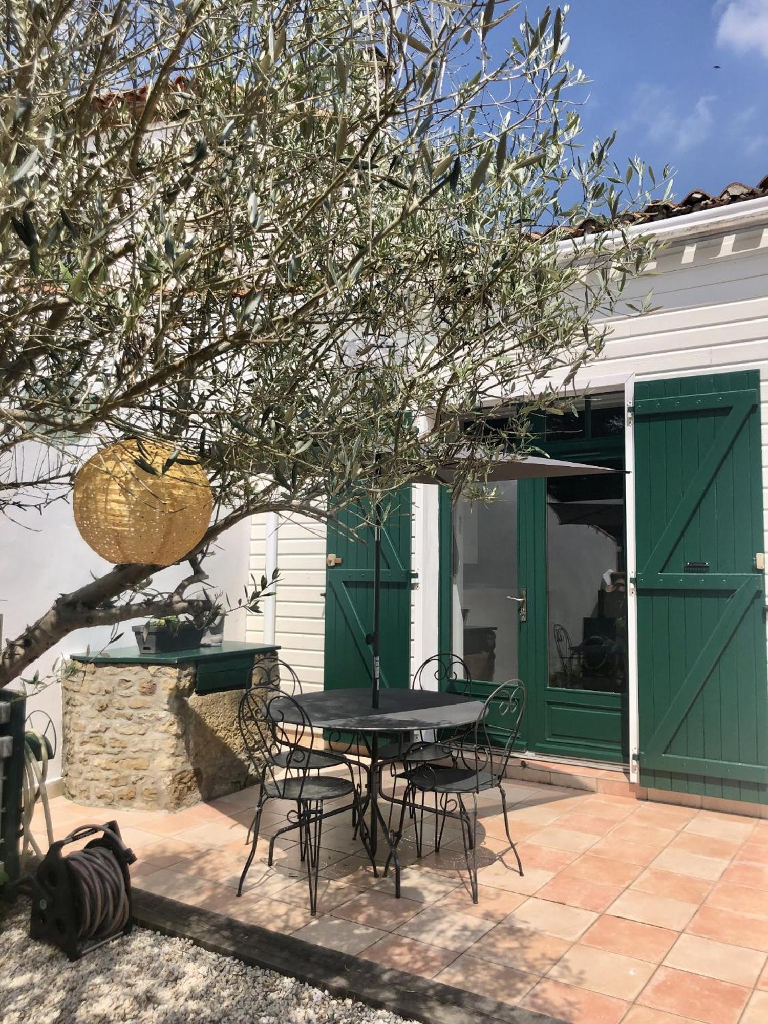 Maison De Village Au Coeur De Talmont St Hilaire Bagian luar foto